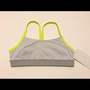 Lululemon Rise And Run Bra size 8 NWT Running $52
